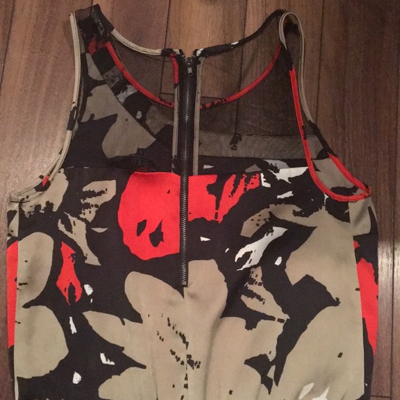 GUESS Sleeveless Sexy Satin Like Romper Size S - Picture 13 of 13